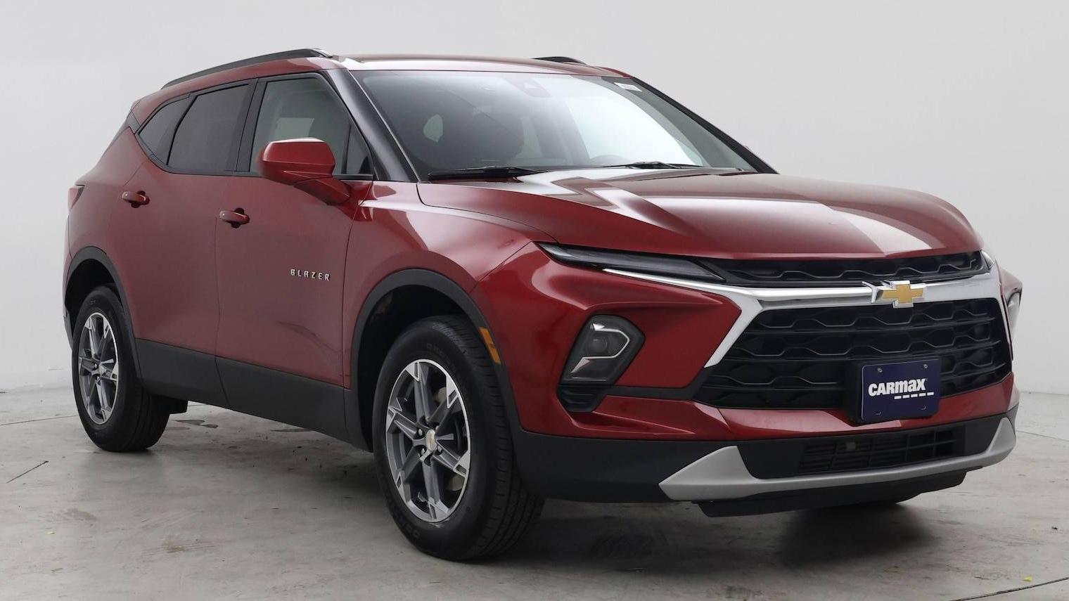 CHEVROLET BLAZER 2023 3GNKBCR43PS229163 image