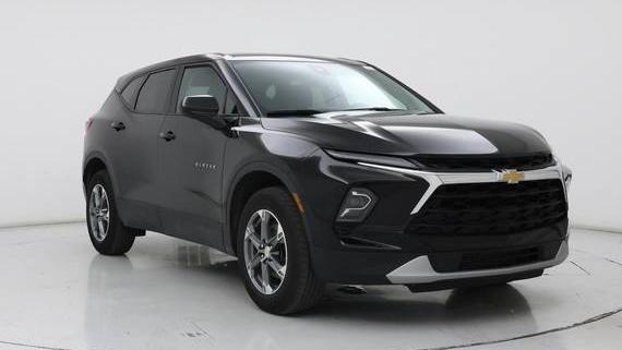 CHEVROLET BLAZER 2023 3GNKBCR40PS222655 image