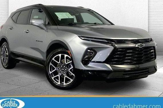 CHEVROLET BLAZER 2023 3GNKBERS0PS184452 image