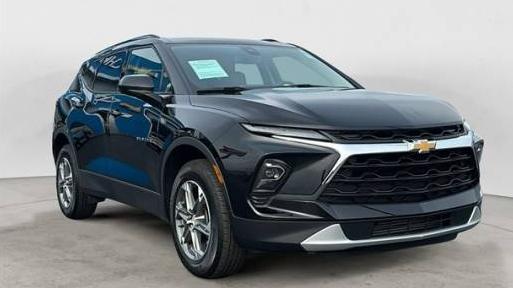 CHEVROLET BLAZER 2023 3GNKBHR48PS228572 image