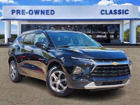 CHEVROLET BLAZER 2023 3GNKBCR47PS219414 image