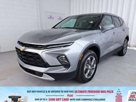 CHEVROLET BLAZER 2023 3GNKBCR44PS178031 image