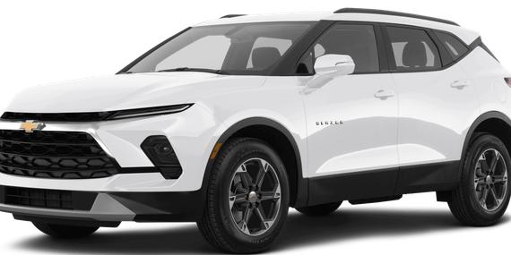 CHEVROLET BLAZER 2023 3GNKBHR43PS182472 image