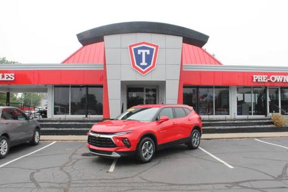 CHEVROLET BLAZER 2023 3GNKBCR40PS192508 image