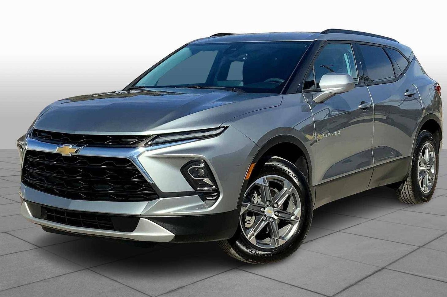 CHEVROLET BLAZER 2023 3GNKBCR4XPS118061 image