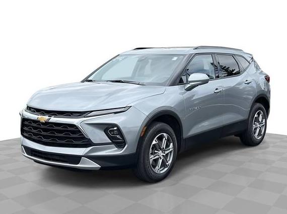CHEVROLET BLAZER 2023 3GNKBCR48PS223505 image