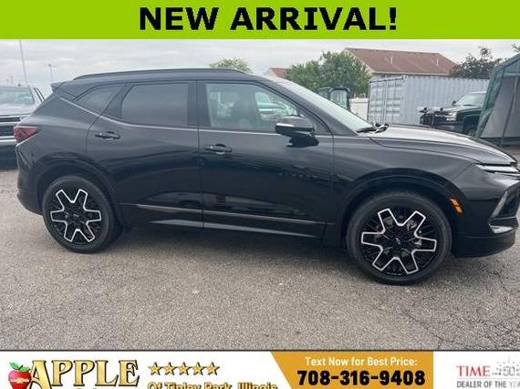 CHEVROLET BLAZER 2023 3GNKBKRS8PS106418 image