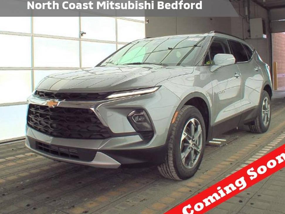 CHEVROLET BLAZER 2023 3GNKBJR48PS147742 image