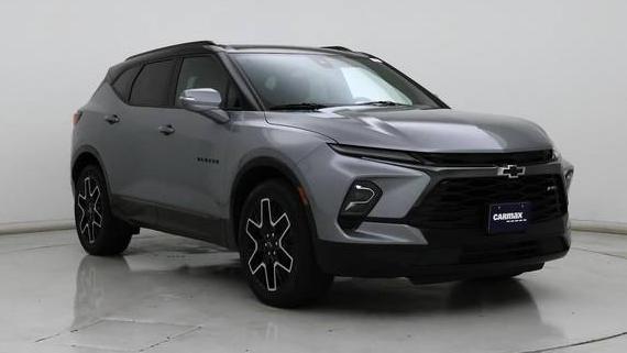 CHEVROLET BLAZER 2023 3GNKBKRS5PS222692 image