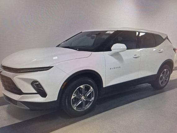 CHEVROLET BLAZER 2023 3GNKBCR46PS120356 image CHEVROLET BLAZER 2023 3GNKBCR46PS120356 image