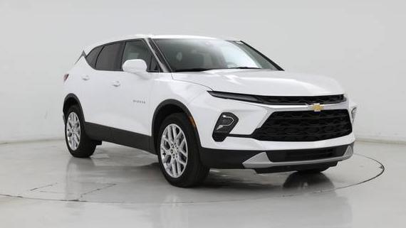 CHEVROLET BLAZER 2023 3GNKBCR48PS163564 image
