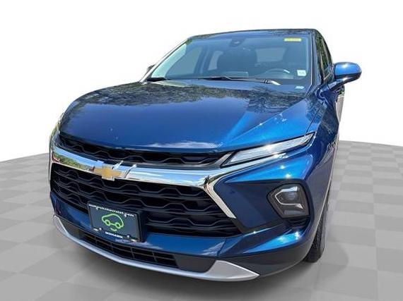 CHEVROLET BLAZER 2023 3GNKBHR41PS114588 image