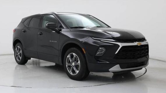 CHEVROLET BLAZER 2023 3GNKBCR43PS158403 image