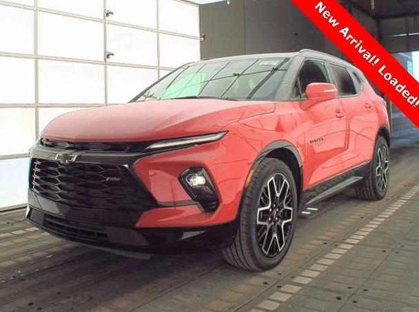 CHEVROLET BLAZER 2023 3GNKBKRS5PS137271 image