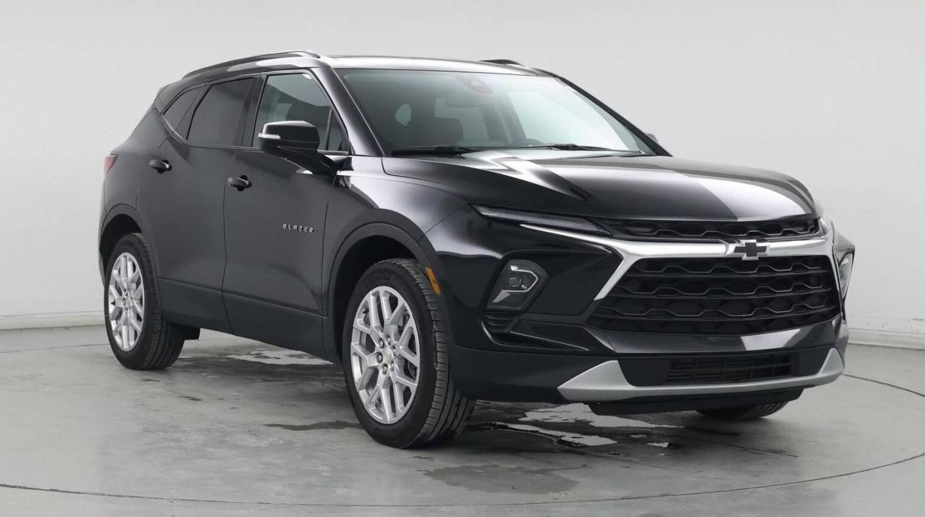 CHEVROLET BLAZER 2023 3GNKBDR4XPS175012 image