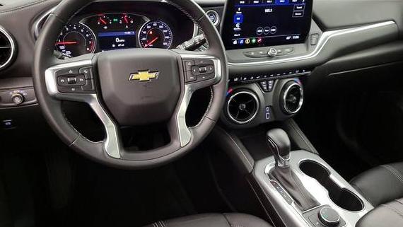 CHEVROLET BLAZER 2023 3GNKBDRS1PS225830 image
