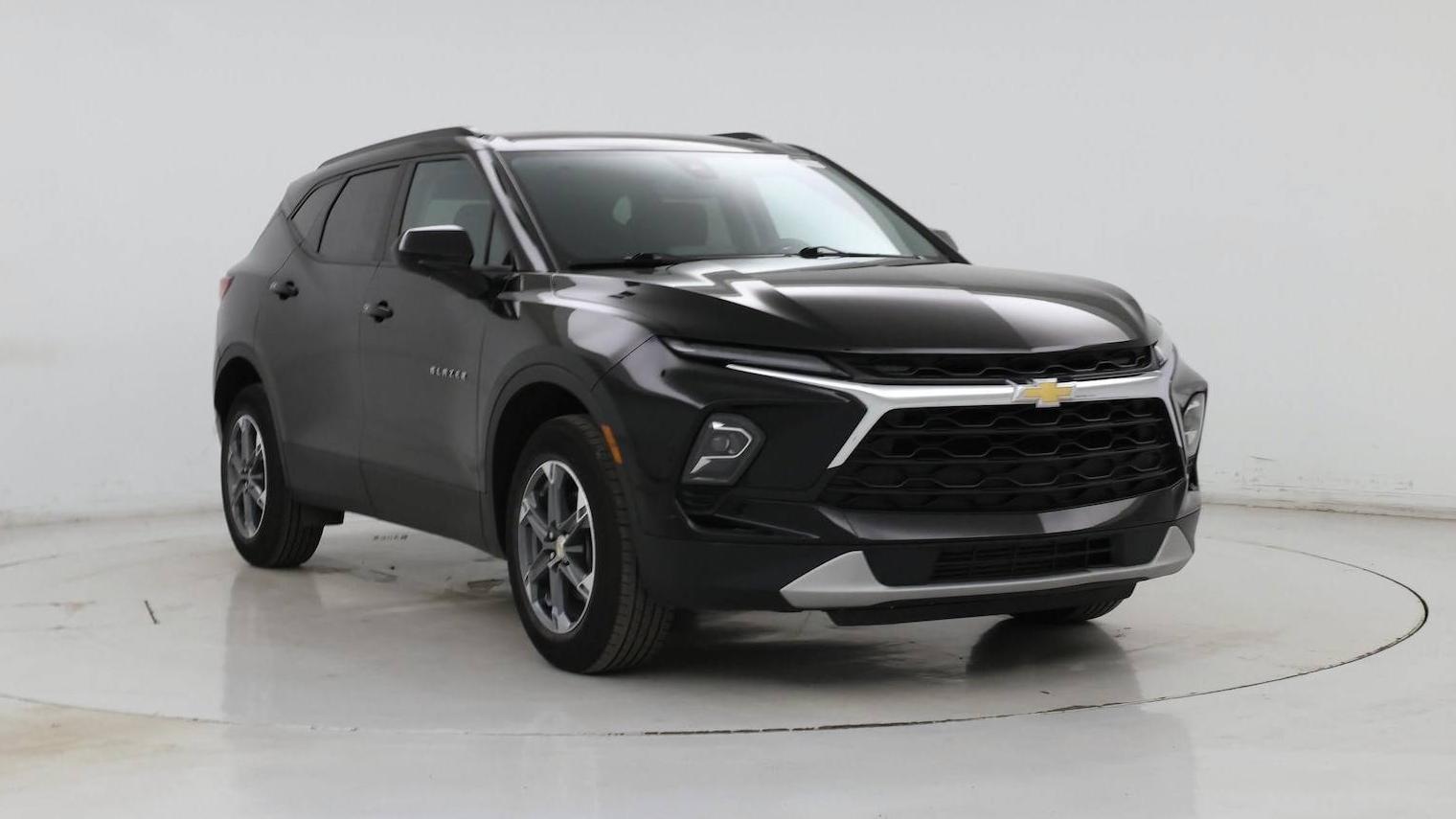 CHEVROLET BLAZER 2023 3GNKBCR41PS139431 image