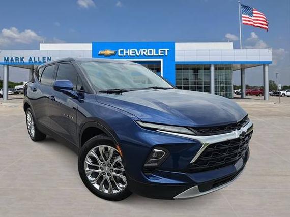 CHEVROLET BLAZER 2023 3GNKBCR40PS100653 image
