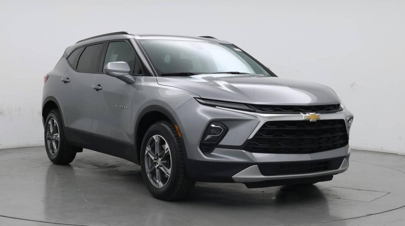 CHEVROLET BLAZER 2023 3GNKBCR48PS173785 image