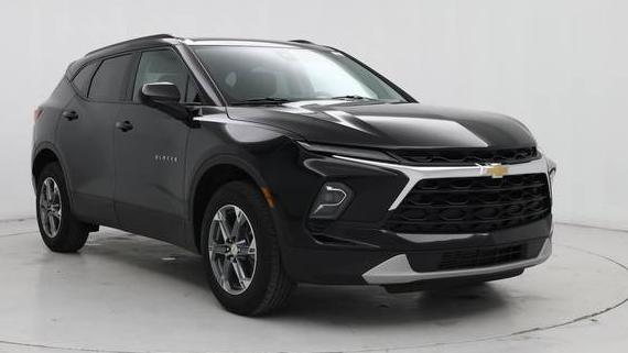CHEVROLET BLAZER 2023 3GNKBCR47PS192540 image
