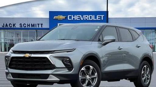 CHEVROLET BLAZER 2023 3GNKBCR44PS118105 image