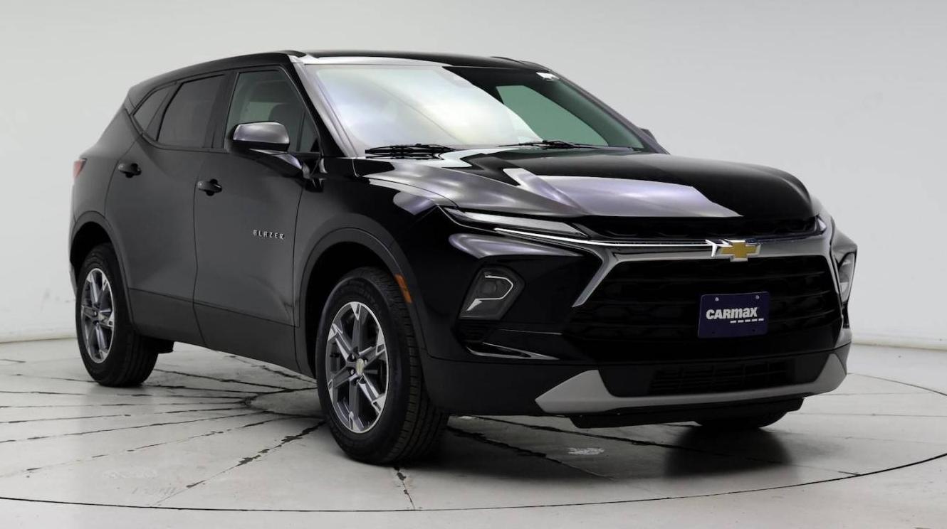 CHEVROLET BLAZER 2023 3GNKBCR40PS103990 image