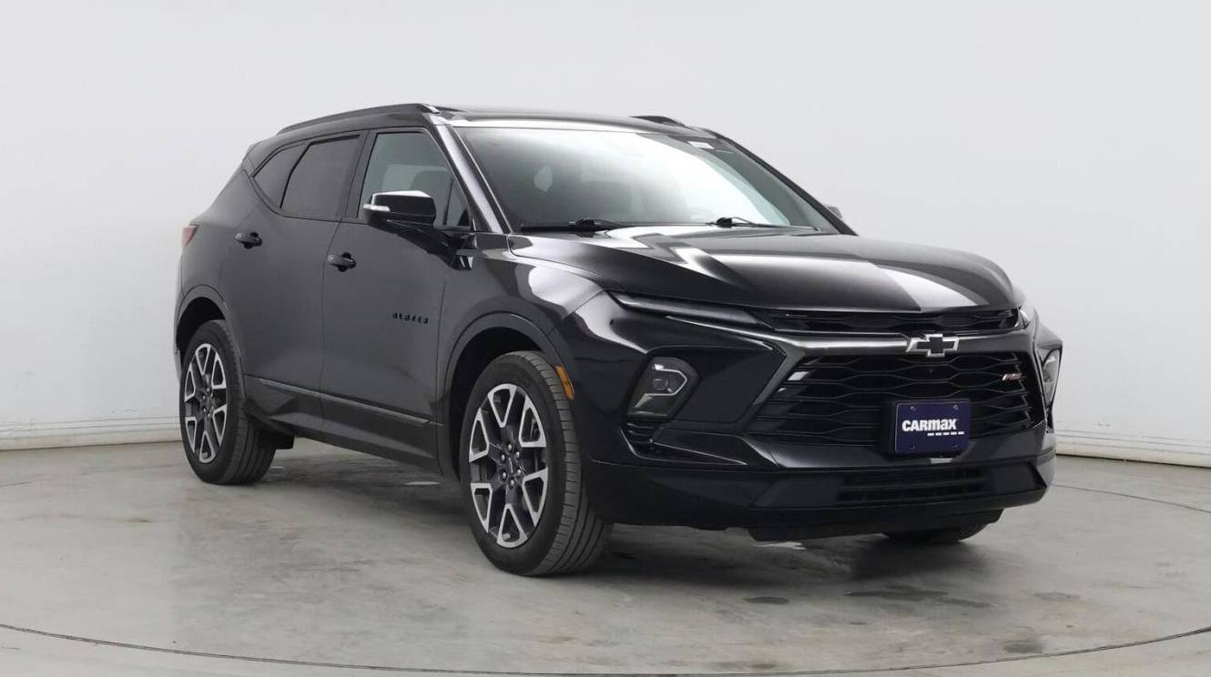 CHEVROLET BLAZER 2023 3GNKBKRS6PS146626 image