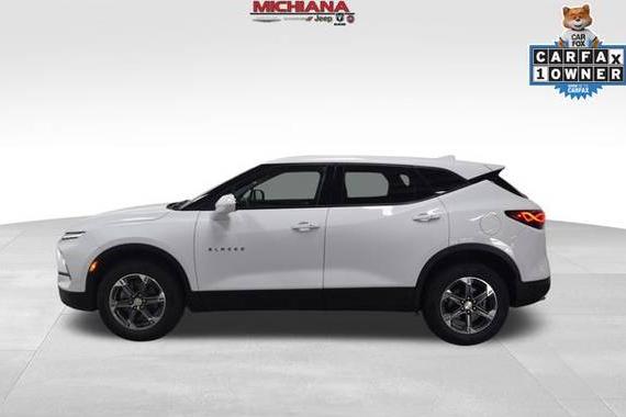 CHEVROLET BLAZER 2023 3GNKBHR42PS172628 image