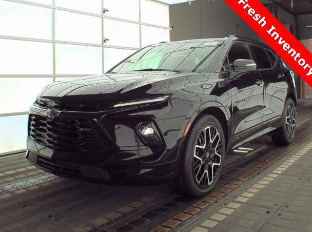 CHEVROLET BLAZER 2023 3GNKBKRS6PS150756 image