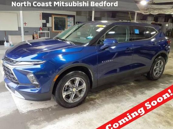 CHEVROLET BLAZER 2023 3GNKBHR45PS147903 image