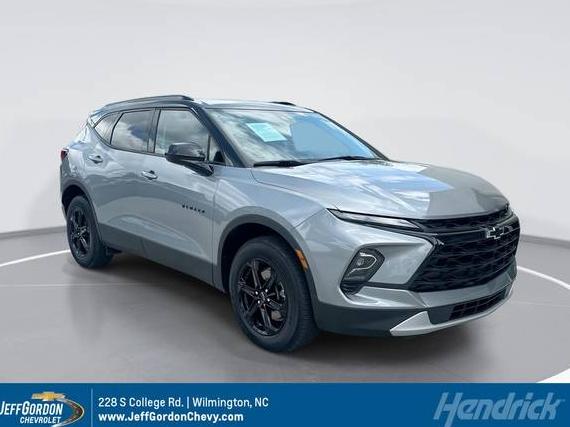 CHEVROLET BLAZER 2023 3GNKBCR45PS208931 image