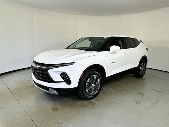 CHEVROLET BLAZER 2023 3GNKBCR4XPS101115 image