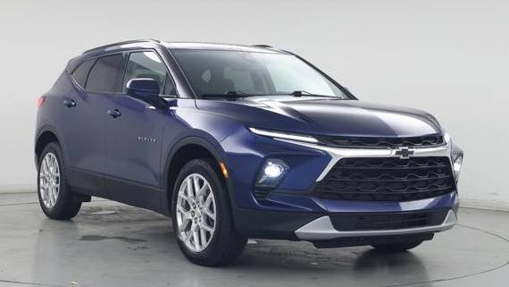 CHEVROLET BLAZER 2023 3GNKBCR4XPS132882 image