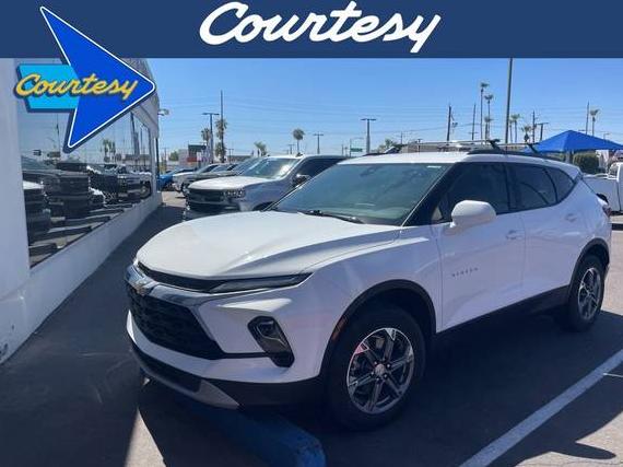 CHEVROLET BLAZER 2023 3GNKBCR49PS116091 image