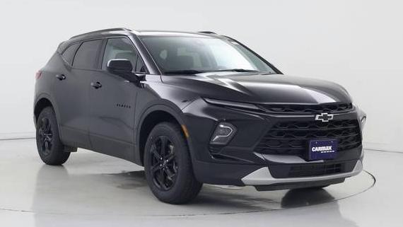 CHEVROLET BLAZER 2023 3GNKBCR45PS195808 image