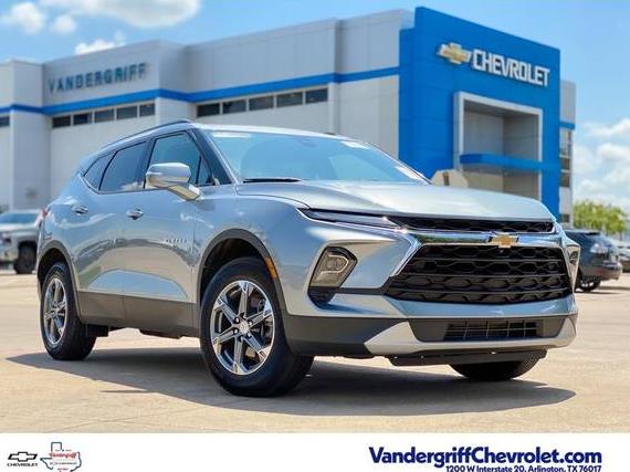 CHEVROLET BLAZER 2023 3GNKBDR44PS225466 image