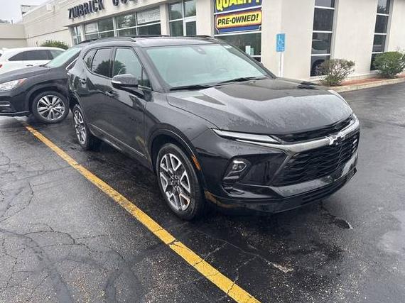 CHEVROLET BLAZER 2023 3GNKBKRS6PS200930 image