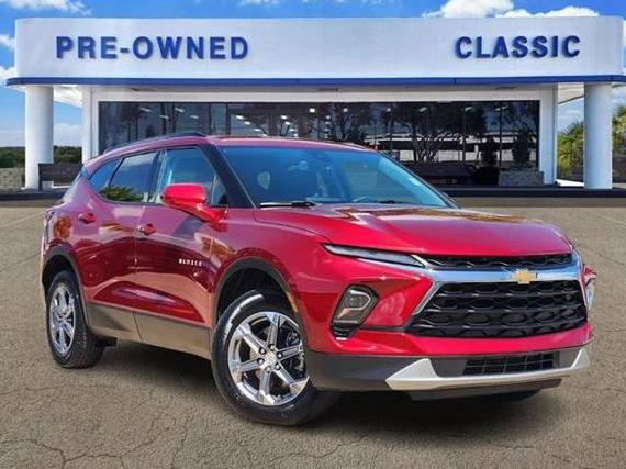 CHEVROLET BLAZER 2023 3GNKBCR44PS224814 image