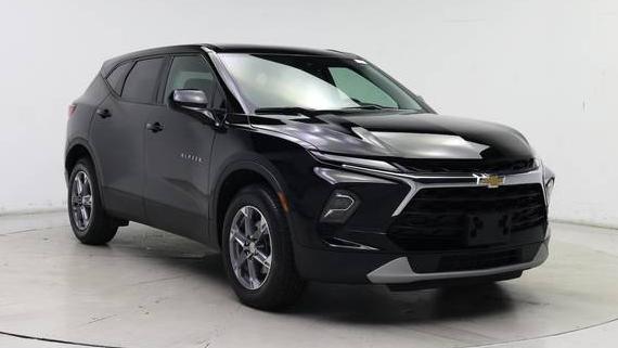 CHEVROLET BLAZER 2023 3GNKBHR40PS182607 image