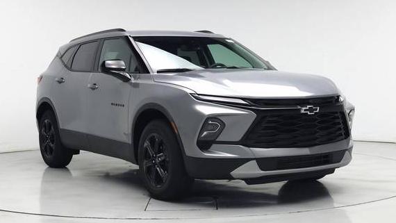 CHEVROLET BLAZER 2023 3GNKBHR42PS220421 image