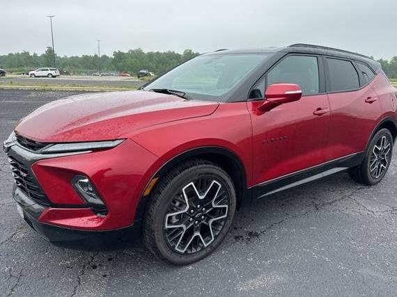 CHEVROLET BLAZER 2023 3GNKBKRS1PS202939 image