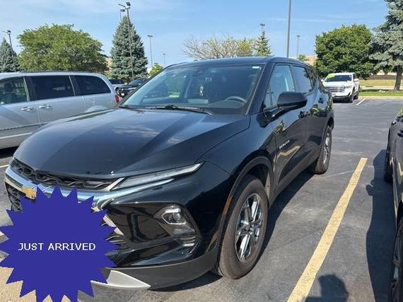 CHEVROLET BLAZER 2023 3GNKBHR43PS103043 image