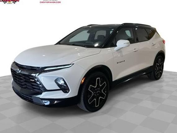 CHEVROLET BLAZER 2023 3GNKBKRS8PS124692 image