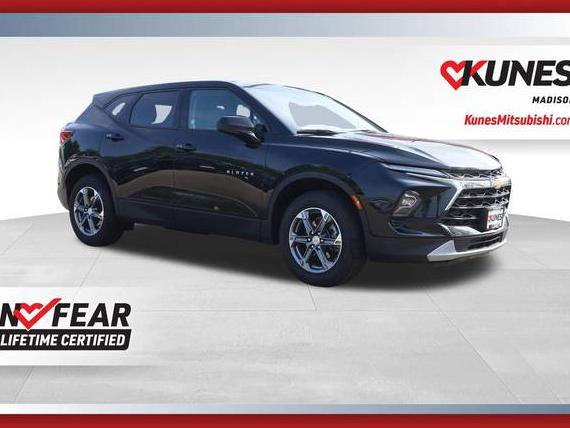 CHEVROLET BLAZER 2023 3GNKBCR41PS194736 image