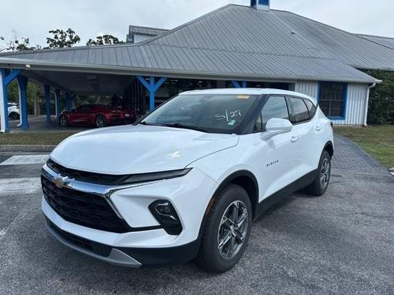 CHEVROLET BLAZER 2023 3GNKBCR4XPS177806 image
