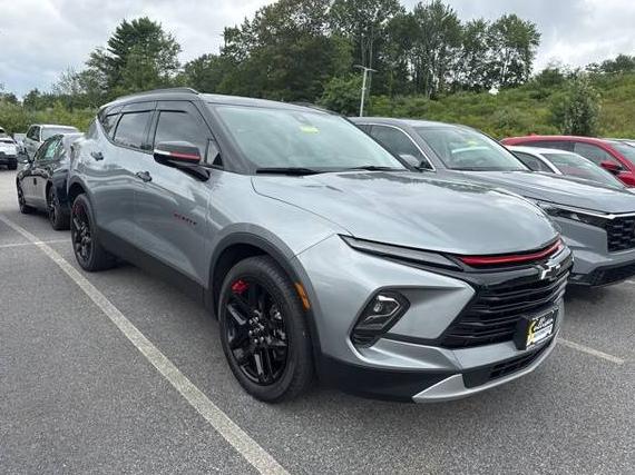 CHEVROLET BLAZER 2024 3GNKBJRSXRS143919 image