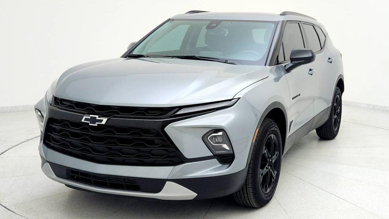 CHEVROLET BLAZER 2024 3GNKBCR44RS168165 image