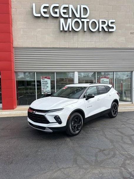 CHEVROLET BLAZER 2024 3GNKBCR48RS284128 image CHEVROLET BLAZER 2024 3GNKBCR48RS284128 image