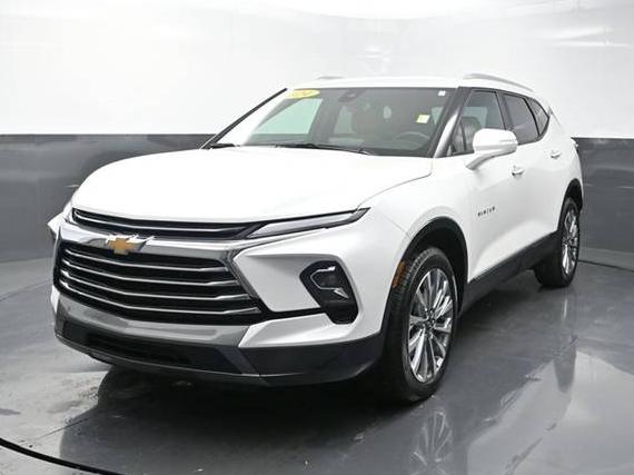 CHEVROLET BLAZER 2024 3GNKBFR41RS168819 image CHEVROLET BLAZER 2024 3GNKBFR41RS168819 image