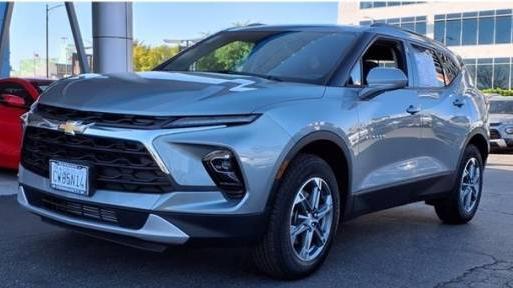 CHEVROLET BLAZER 2024 3GNKBCR4XRS248120 image